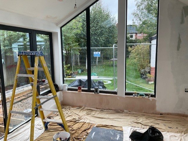 The garden room during the fit